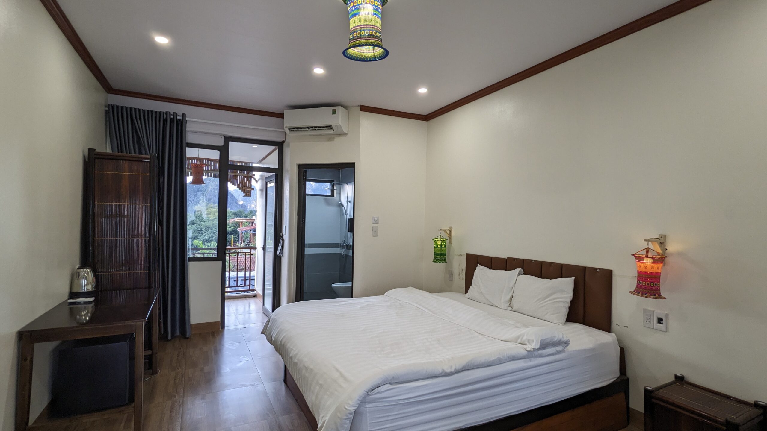 Double Room Mountain View